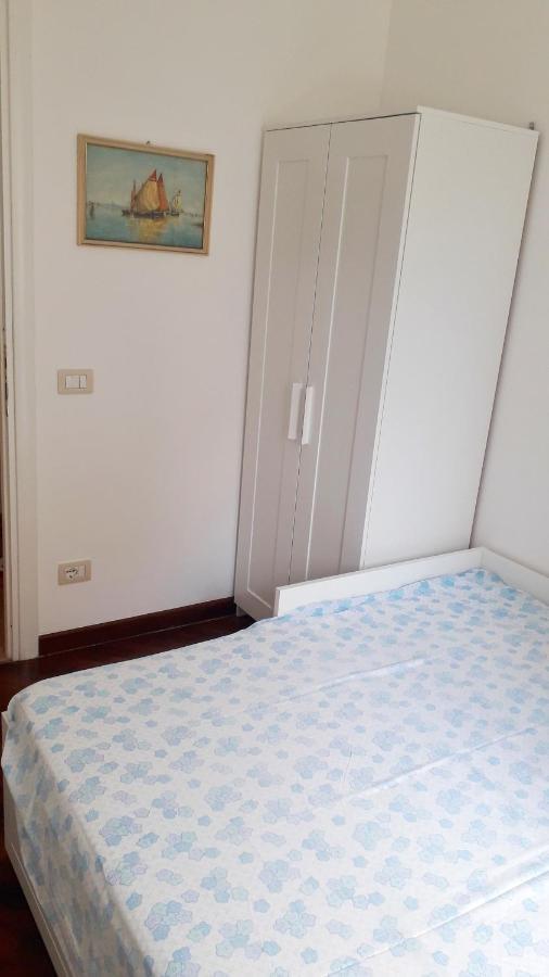 Max And Sun Parking Privato Nel Prezzo Lejlighed Sanremo Eksteriør billede